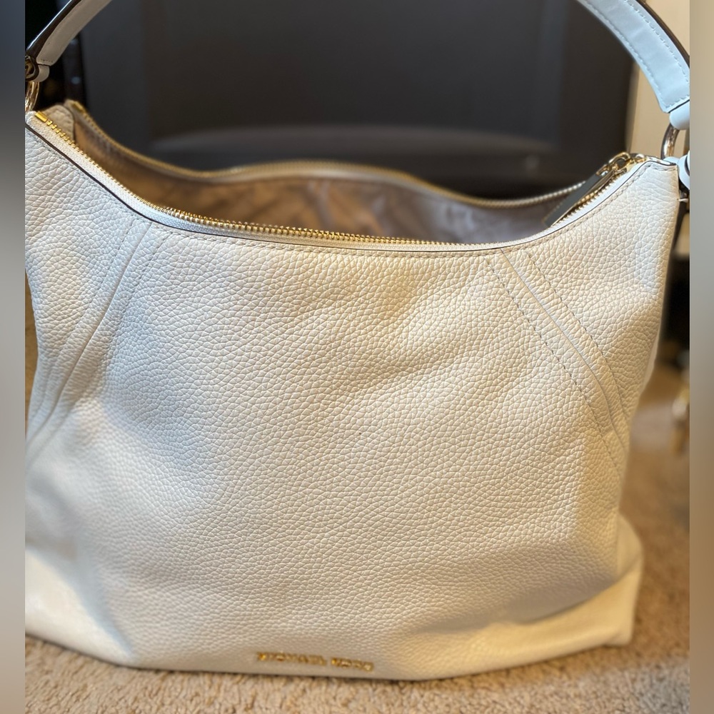 Brand New Mk Aria Shoulder bag